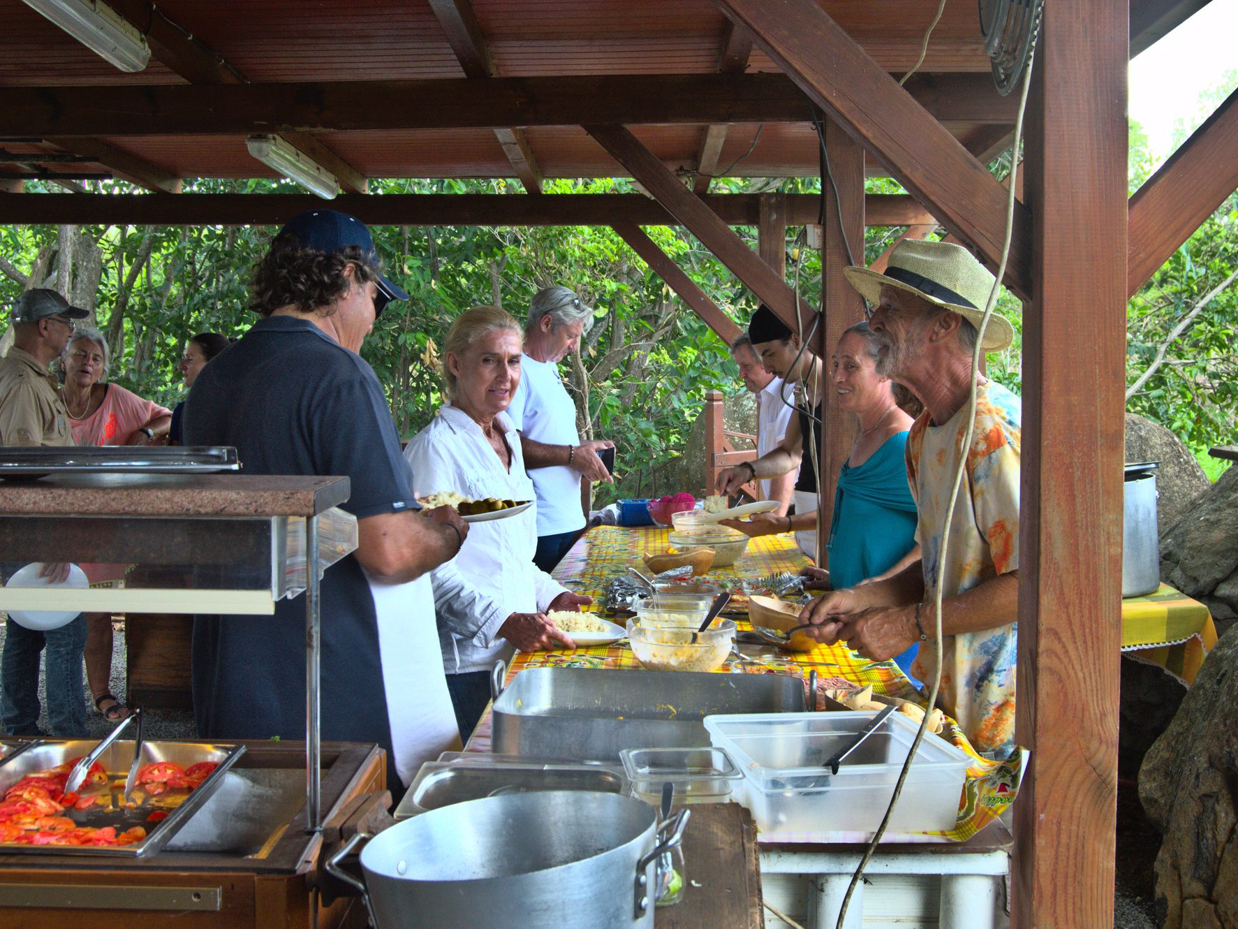 Gästetisch 13 DSC 9286 95 - Gästetisch